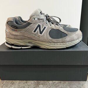 New Balance 2002r Gore-Tex - Castlerock/Natural Indigo